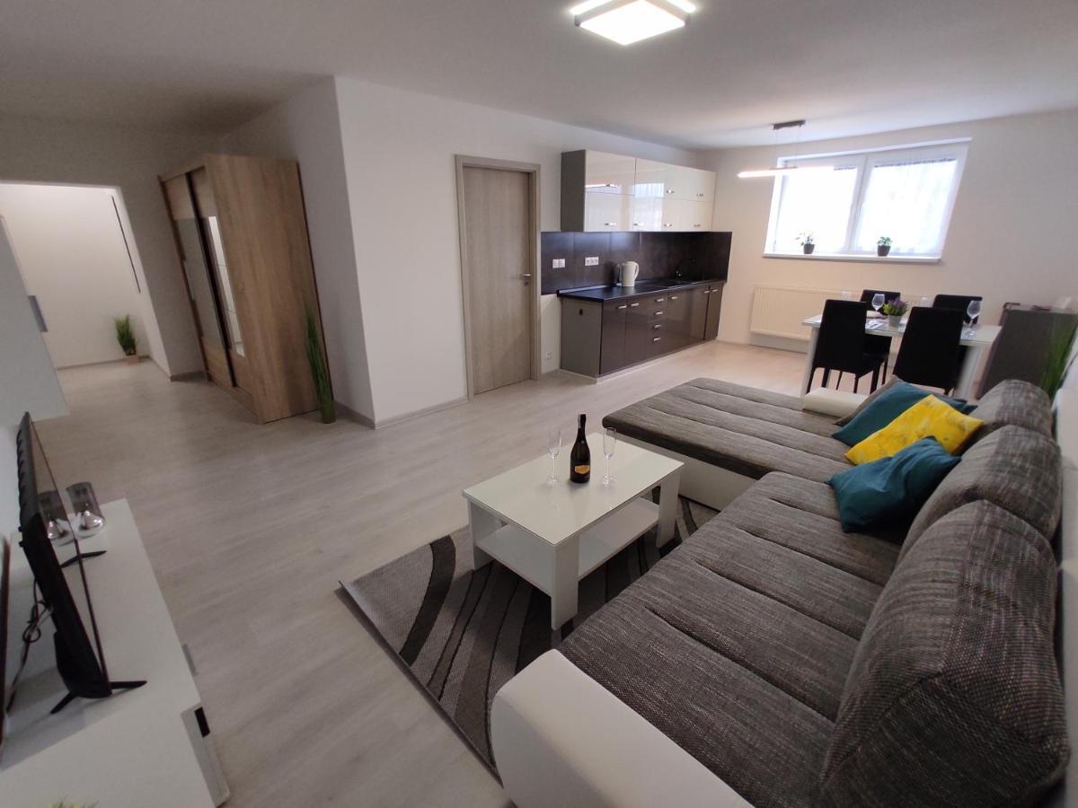 Apartmány Bytča Exterior foto